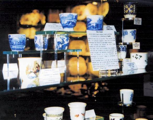 expo coquetiers louvre 2000 photo D